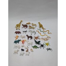 Mixed Lot Plastic Animal Figures Safari Farm Dinosaurs Insects 30 Pieces