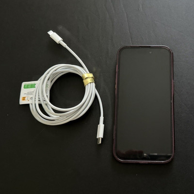 Apple iPhone 14 Pro 256GB Lila iOS Candy Bar 48MP Kamera 6GB RAM eSIM