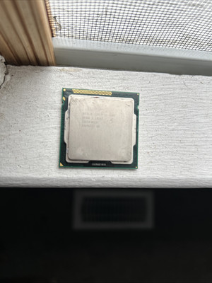 Intel Core i5-2400 Processor (3.1 GHz, 4 Cores, LGA 1155) - SR00Q