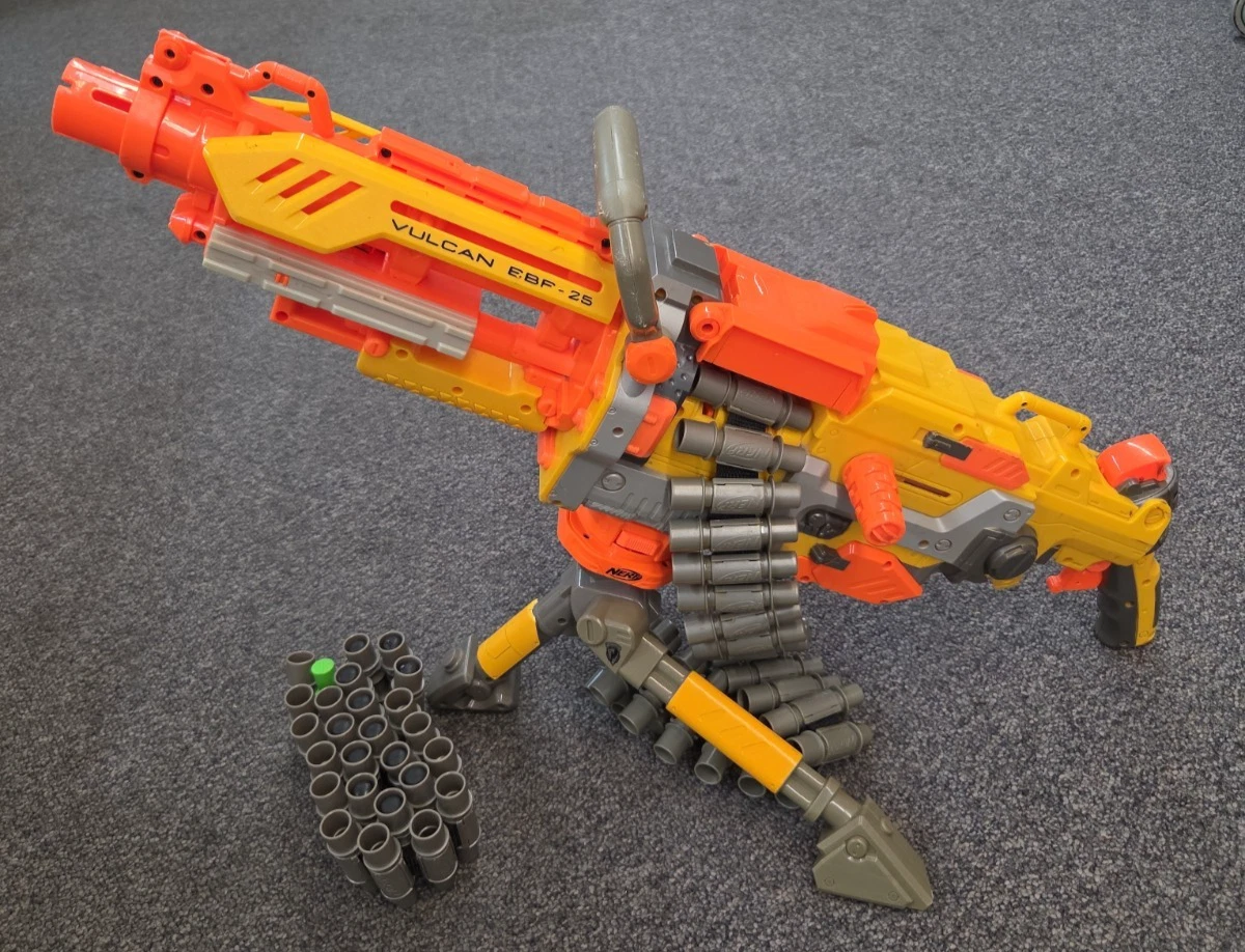 Preços baixos em NERF Nerf Vulcan EBF-25 Pistolas de Dardos e