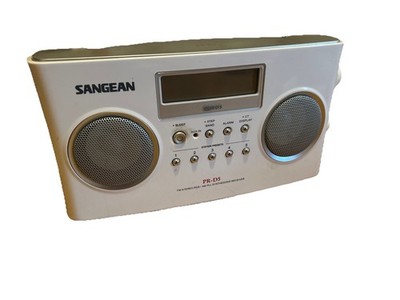 Sangean PR-D5 AM/FM-RDS RBDS Portable Stereo Digital Radio -No Power Supply READ