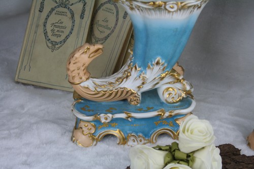 1880 Antique French PAIR Cornucopia horn dragon chimaera paris porcelain statue - 第 3/9 張圖片