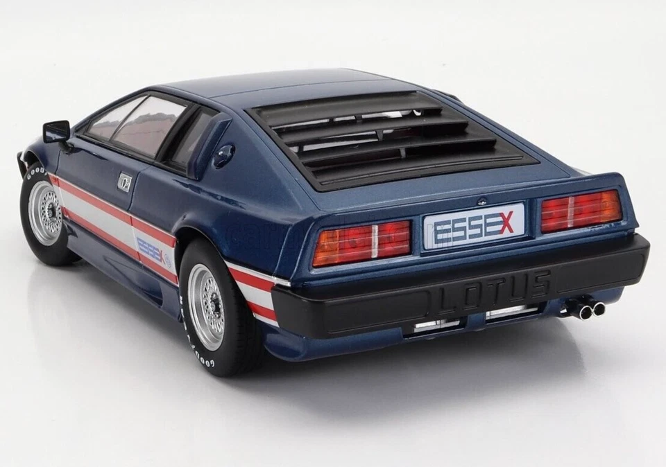 KK SCALE 1/18 DIECAST 1981 LOTUS ESPRIT TURBO METALLIC BLUE "ESSEX" F1 SCHEME - Image 4 of 4
