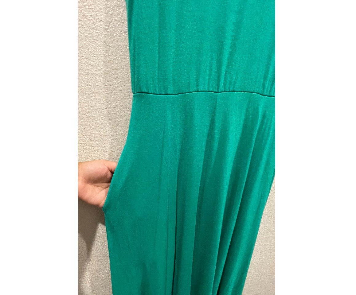 athleta costa midi dress Seasoft Midi Dress