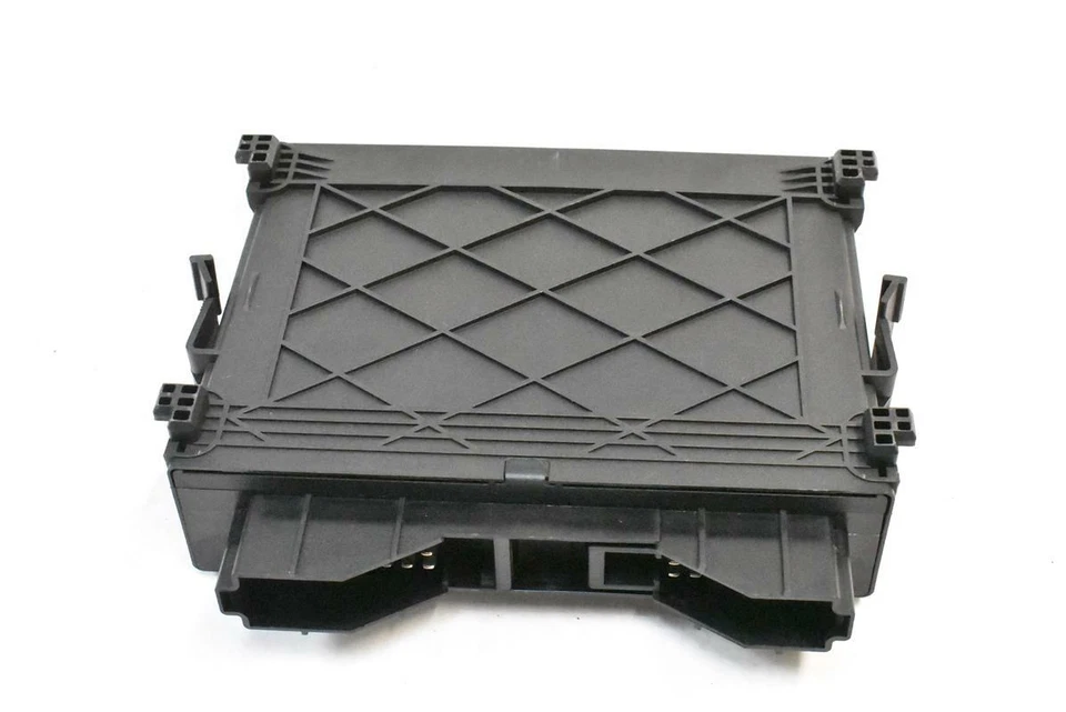 06-09 Mercedes W209 CLK350 CLK55 CLK63 AMG Body Control Module Computer Unit OEM - Image 4 of 4