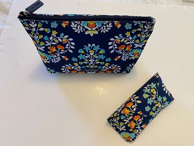 Vera Bradley Sunglasses and Matching Case Vera Bradley Matching Sunglasses and Clamshell Case  main image 3