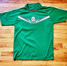 Mexico Soccer Football Jersey Men's Medium Color Green 