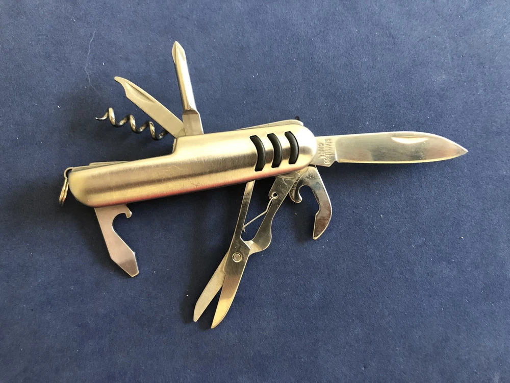 Multi Tool Knife Multipurpose Outdoor Folding Pocket Multitool