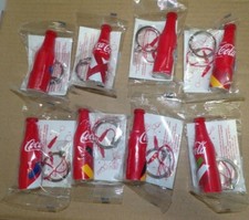  COCA-COLA 1x 8 Mini Bouteille alu Porte Clé FRANCE EURO 2016 série complète