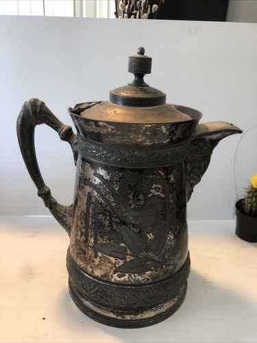 Vintage Rogers & Bros Triple silver plate coffee/tea Pot with lid 12.5" - Picture 2 of 12