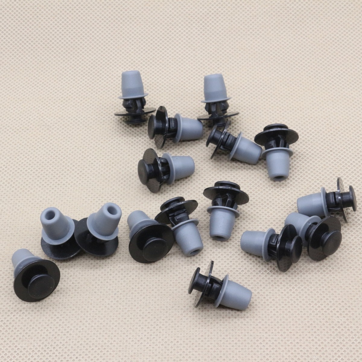P.gqgq  Queen F305(本日まで) 16Pcs Wheel Opening Molding Fastener Clip 5J0-853-573 For