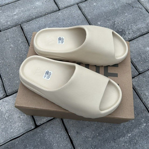 Sandalias Adidas Yeezy | eBay display picture 2