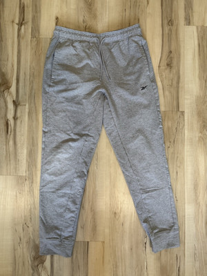 Reebok Men s Sweatpants Size M Gray Athletic Joggers Workout Training Pants