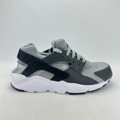 nike huarache youth size 6