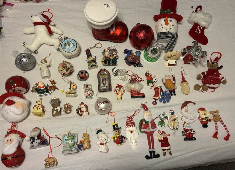 LG Lot of 50 collectible Christmas ornaments, Lots Of Hallmark, Elvis, Dale Jr