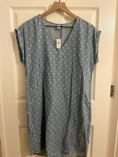 NWT Old Navy Womens Chambray Shift Faux Button Blue White Polka Dot Dress Small