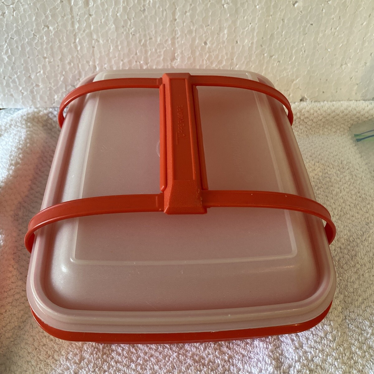 タッパーウェア　　★icecream★ Vintage Tupperware Pack-n-Carry Ice Cream Container w/handle