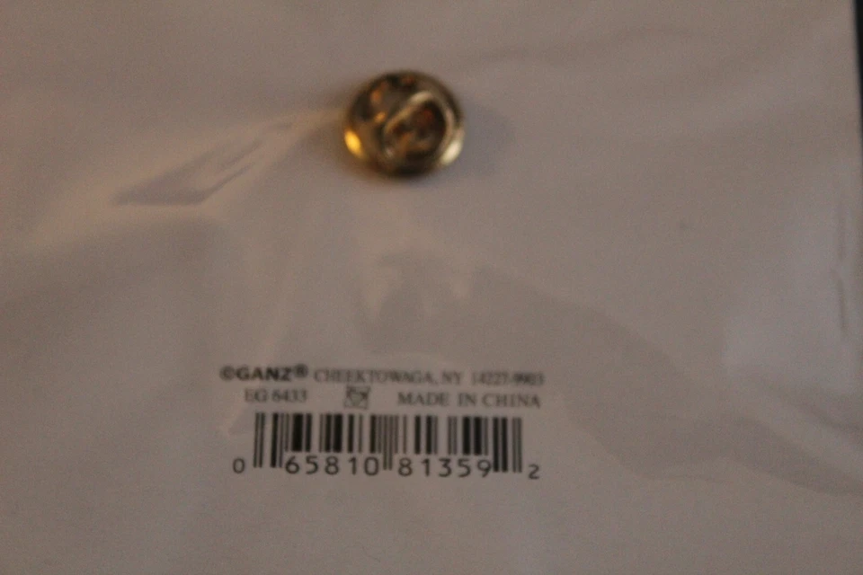 Pin de trébol verde de la suerte con cristales claros y verdes - Muy bonito, nuevo en paquete Foto 4 de 4