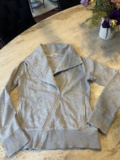 Puma Sweatshirt Jacket Mens Gray Full Zip  Zip Pockets Logo Sleeve Thumb Slits