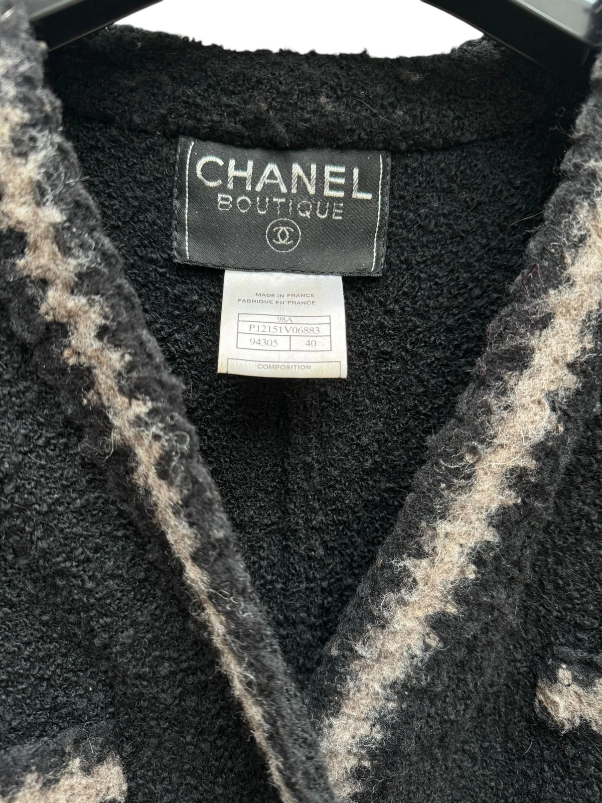 Giacca tweed bouclé nero Chanel by Karl Lagerfeld collezione runway autunno 1998