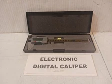 AUTHENTIC CEN-TECH 6" DIGITAL CALIPER w/ CASE