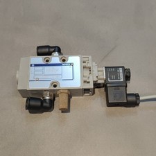 Bosch 0 820 018 991 Pneumatic Solenoid 3/2 NF Valve W/ 48 Volt Coil 