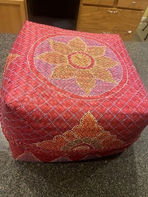 Handcrafted Artistic Woven Basket with Lid   Vibrant Red Floral Design Pre Owned