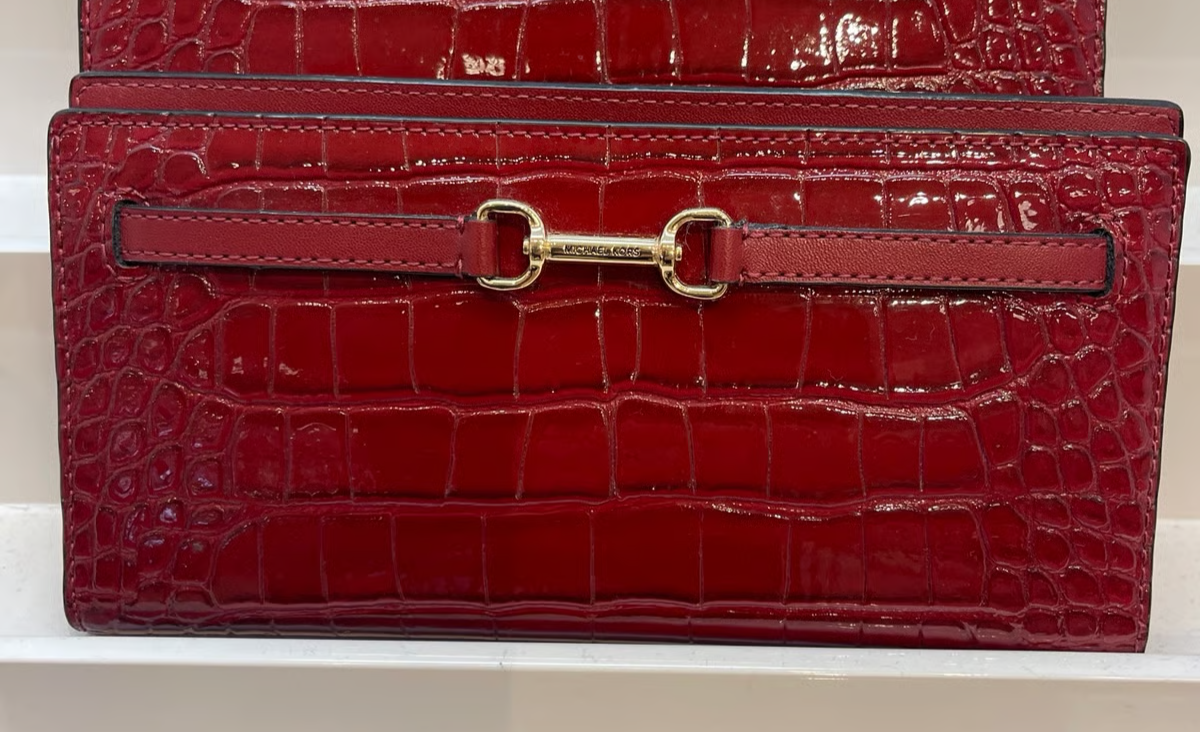 Michael Kors Large Carson Embossed Snap Card Wallet Crocodile