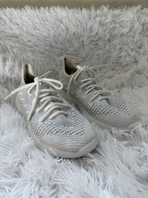 Avia Memory Foam Knit Sneakers Cream White Women's Size 7 Comfort Shoes