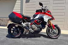2016 DUCATI MULTISTRADA Special Edition ONLY 1k Miles TONS of Carbon Collector