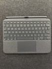 Logitech Combo Touch 10th Gen iPad Keyboard Case — photo 4