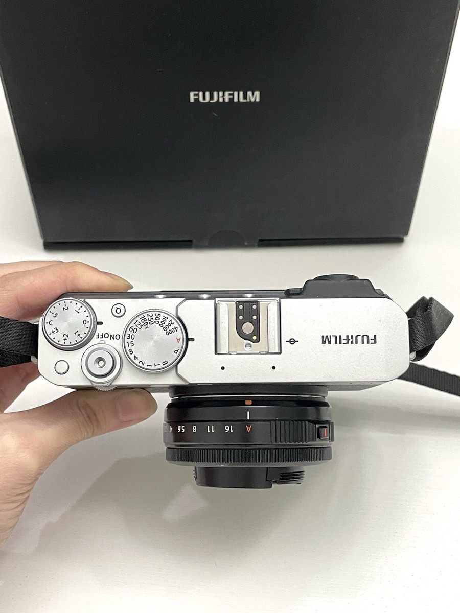 Fujifilm X-E4 Silver Bundle with 2 Lenses (XF 27mm R WR & XC 15