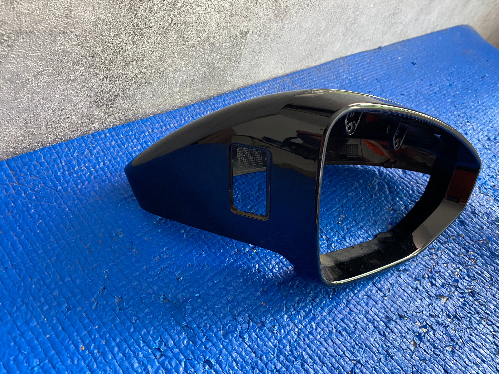 AUDI A6 A7 C8 RECHTER SEITE SPIEGEL D6905440 S26120955170  