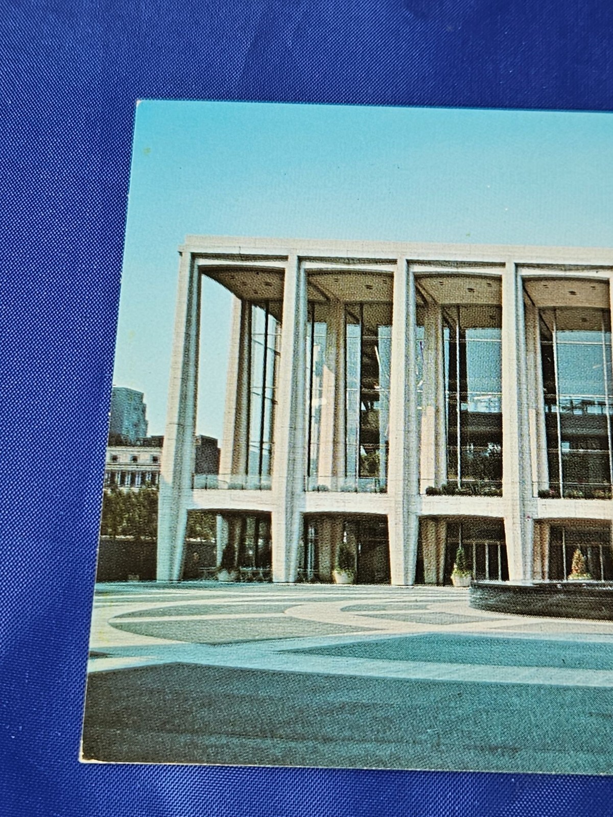 Picture 2 of 4