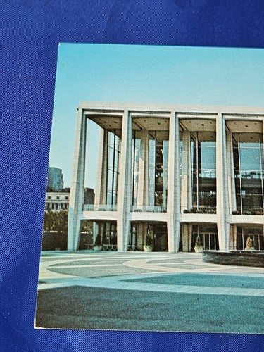 Philharmonic Hall Lincoln Center New York Postcard - Picture 2 of 4