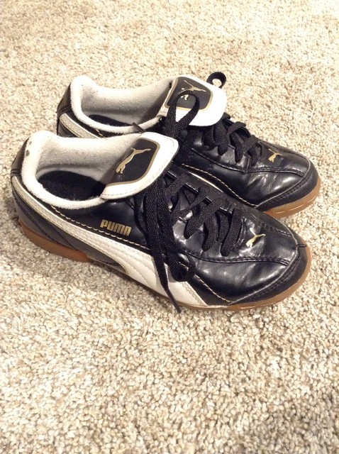 indoor soccer shoes size 1