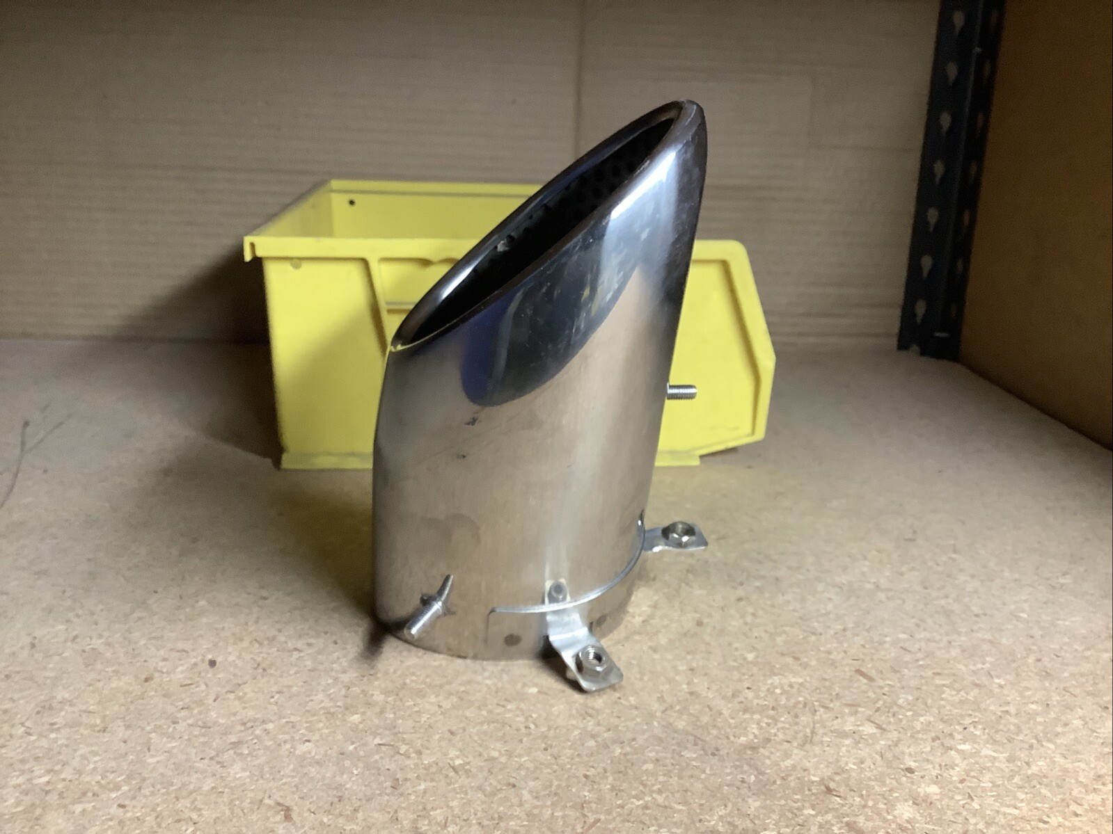 ASTON MARTIN DB11 MUFFLER TIP TAIL PIPE 2017 2018 2019 2020 2021 HY53-5K238-CB