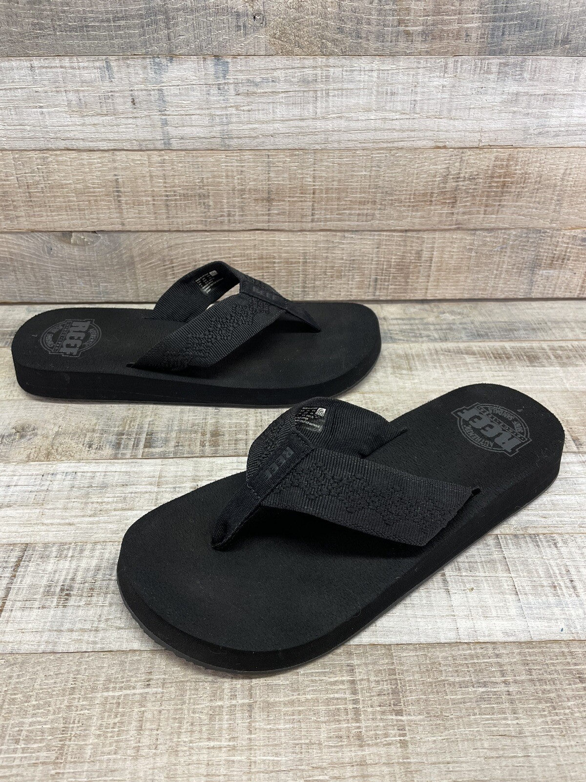 Authentic Reef Solid Black Beach Surf Sandals Flip Flops Women's sz 7 | eBay