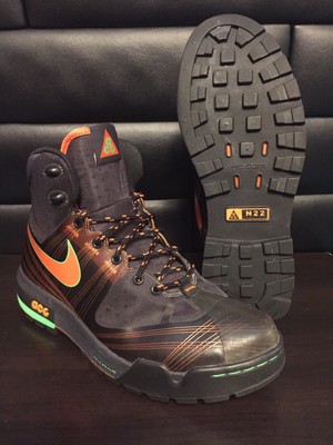 nike trail frame boots