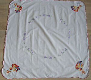 Embroidered Easter Bunny Rabbit Chicken Rooster Egg Tablecloth Placemat Runner