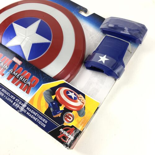 Marvel Vengadores Capitán América Guerra Civil Escudo Magnético y Guantelete Set Nuevo - Imagen 4 de 7