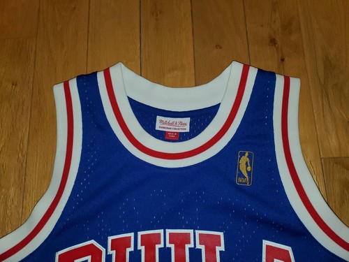 Mitchell & Ness Allen Iverson 96-97 Philadelphia 76ers Men NBA Swingman JERSEY M - Picture 3 of 19