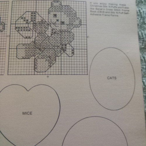 A Stik'n Puff Christmas Banar Designs 12 Counted Cross Stitch Designs Craft... - Picture 4 of 4