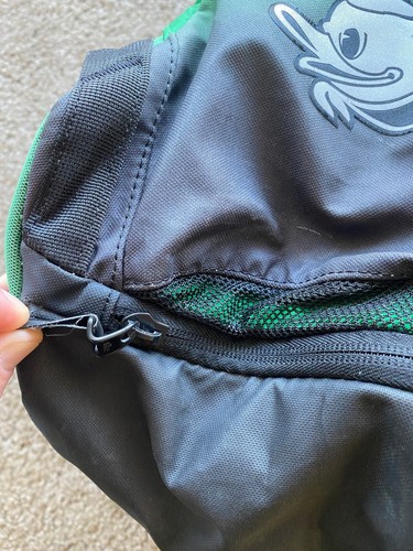 Oregon Ducks Team Issued PE Nike Athlete Backpack RARE Green 2015 Football - Picture 8 of 11