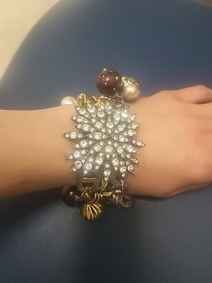 Gorgeouus Vintage Goldtone  Beaded w Rhinestone  Statement   Bracelet  7''
