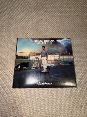 Heartbreak Weather by Niall Horan CD Mar-2020 with Visual & Lyric Booklet
