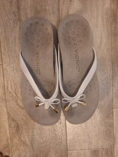 White Vionic Bella Orthopedic Podiatrist Sandal Size 7