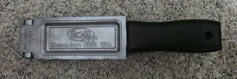 DO-IT REMOVEABLE SPLIT SHOT MOLD * MODEL # RM-1438 * 1/4oz and 3/8oz.* USED 