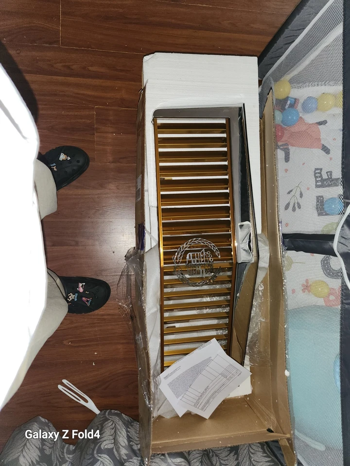 1993-1996 Cadillac Fleetwood Brougham Grill - Image 3 of 3