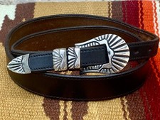 VTG CHACON BLACK LEATHER BELT W/ STERLING SILVER 4PC BUCKLE SET IN SHELL DESIGN
